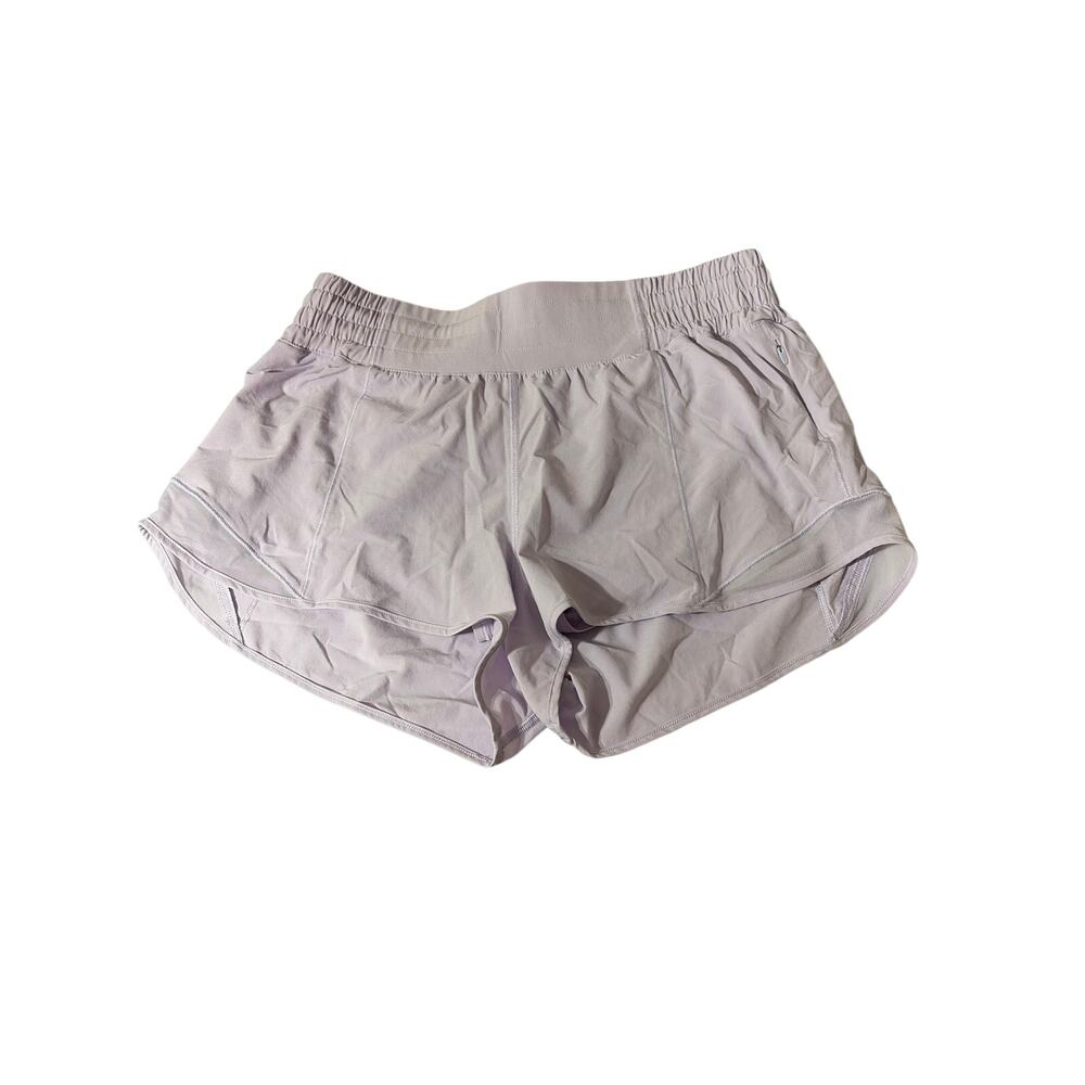 Lululemon Hotty Hot High-Rise Lined Short 2.5" Light Lavender Size 8 Regular